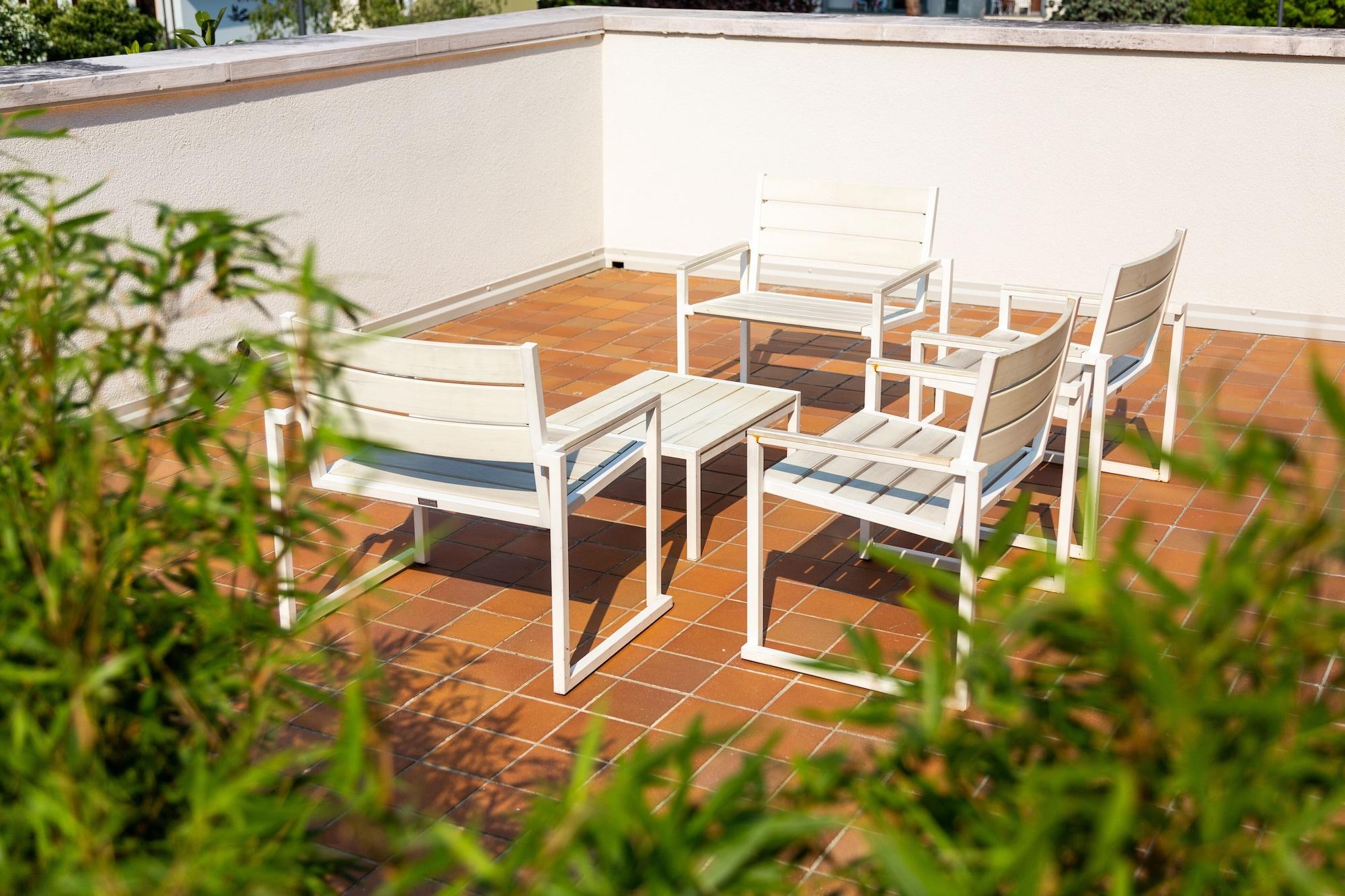 Goti Hotel Torbole Sul Garda Bagian luar foto