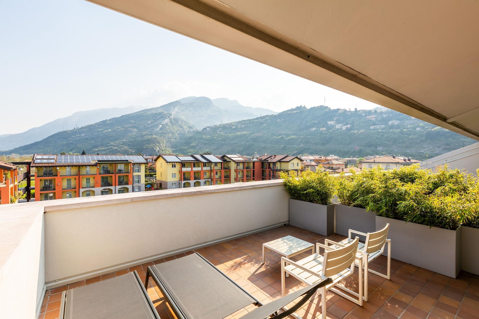 Goti Hotel Torbole Sul Garda Bagian luar foto