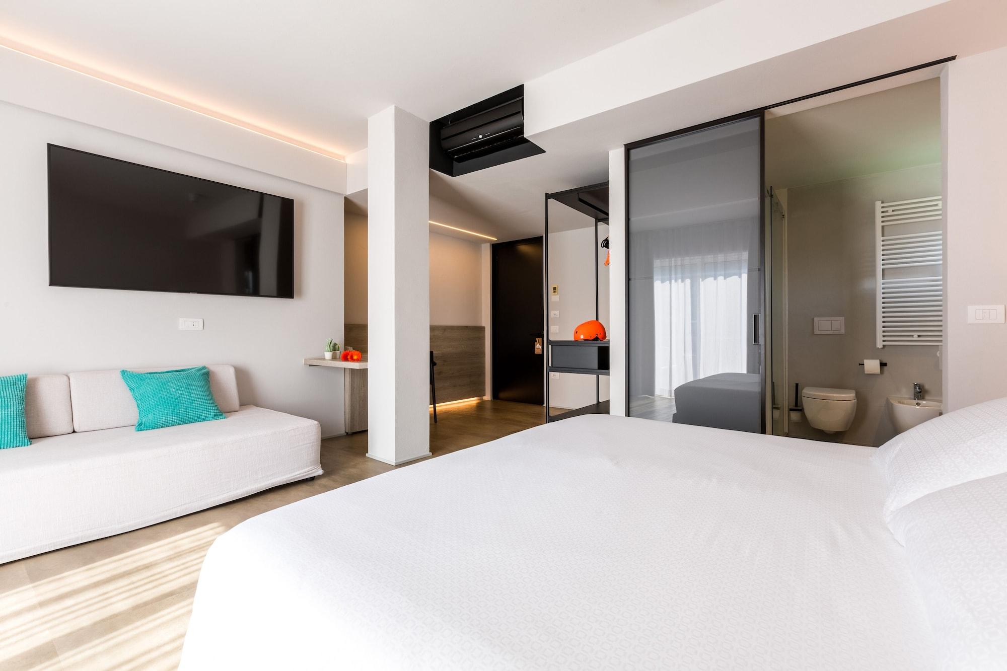 Goti Hotel Torbole Sul Garda Bagian luar foto